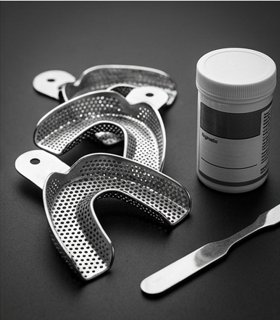Professional teeth-whitening trays and gel